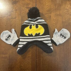 Kids Batman DC Comics Winter Knit Snow Hat Pom Tassel Toboggan Youth